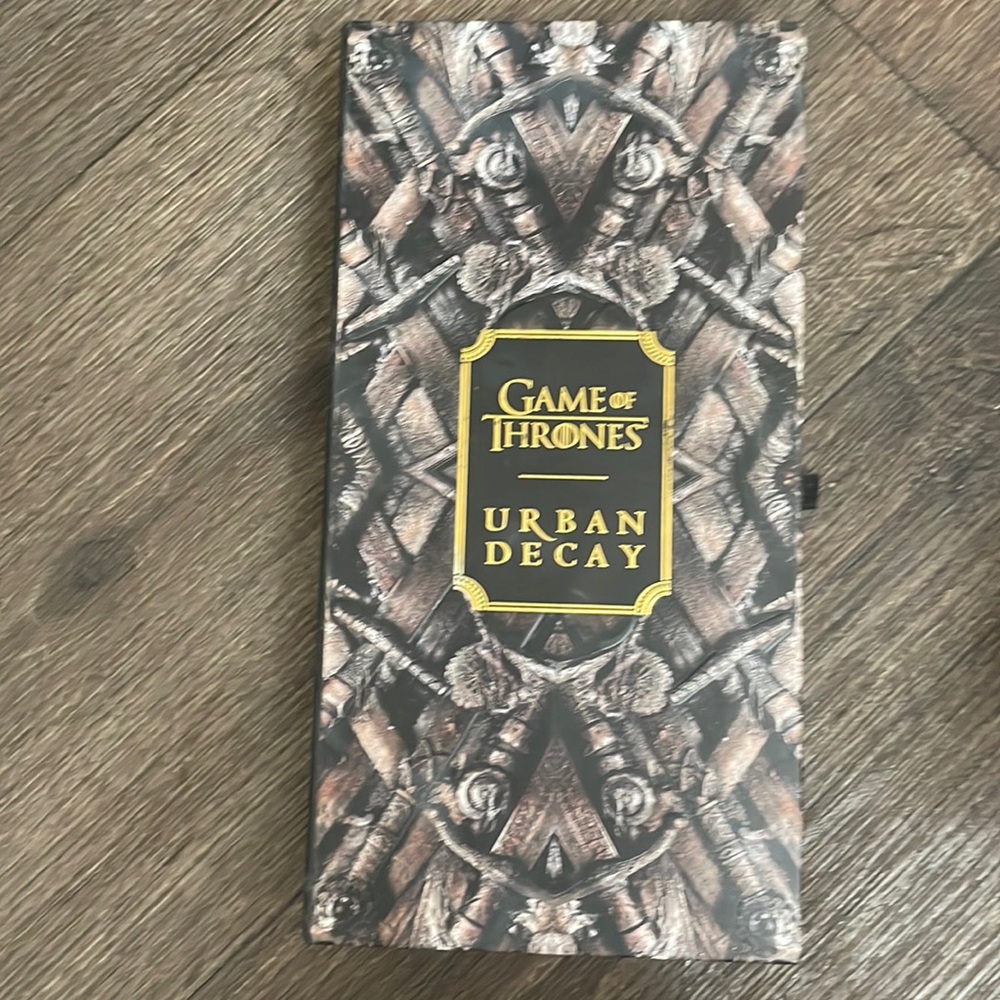 Urban Decay Game of Thrones Palette
